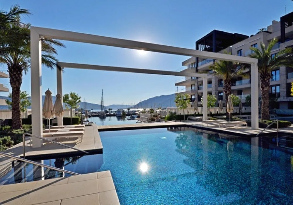 Apartments for sale 80 m². Tivat. 