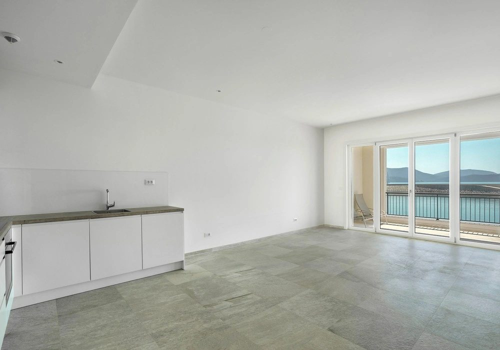 Apartments for sale 71 m². Lustica. 