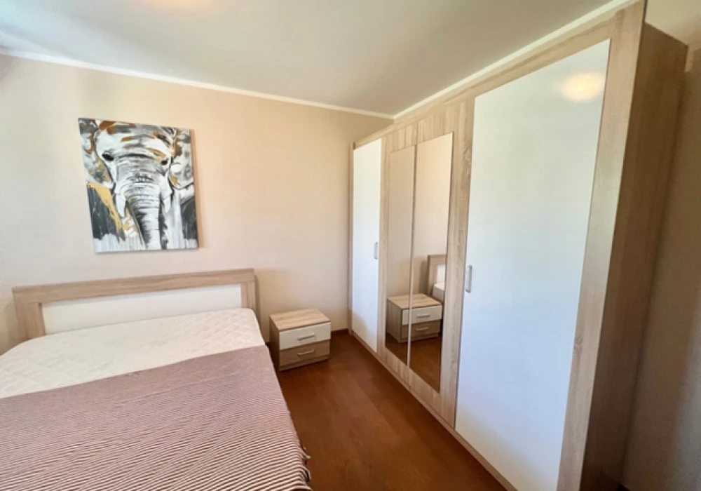 Stan na prodaju 2 собе, 74 m². Tivat. 