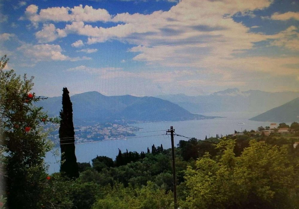 Land for sale for residential construction. Herceg Novi. 