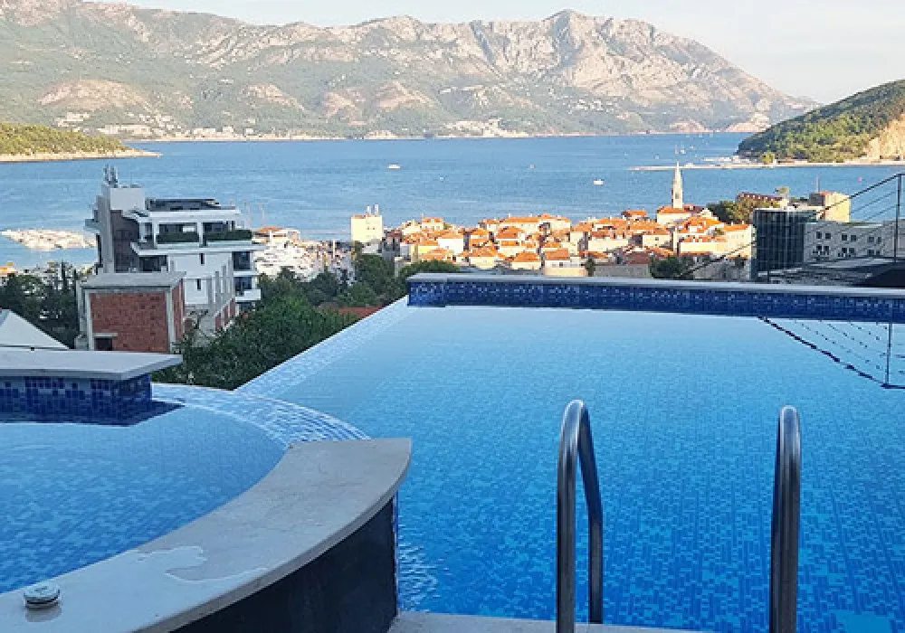 Apartments for sale 61 m². Budva. 