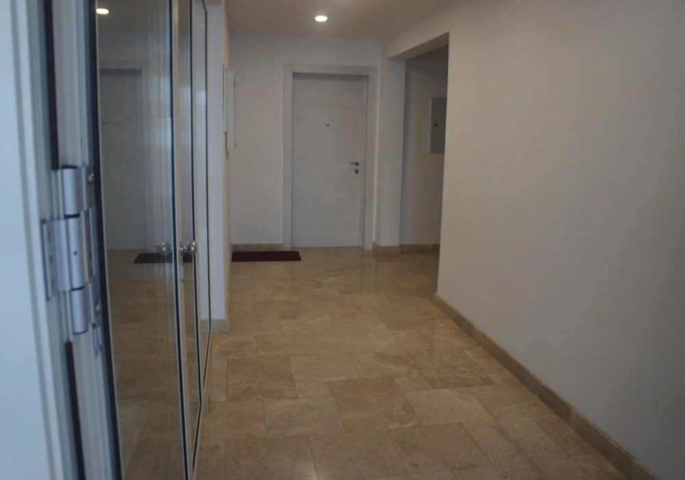 Apartments for sale 85 m². Rafailovici. 