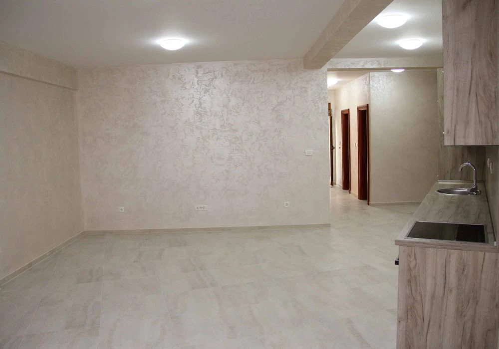 Apartments for sale 2 rooms, 76 m². Petrovac. 