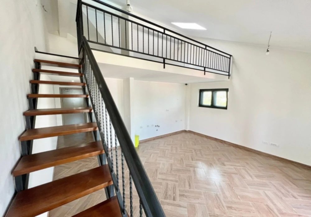 Stan na prodaju 2 собе, 98 m². Tivat. 