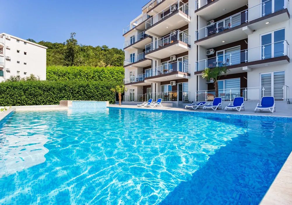 Apartments for sale 2 rooms, 77 m². Budva. 