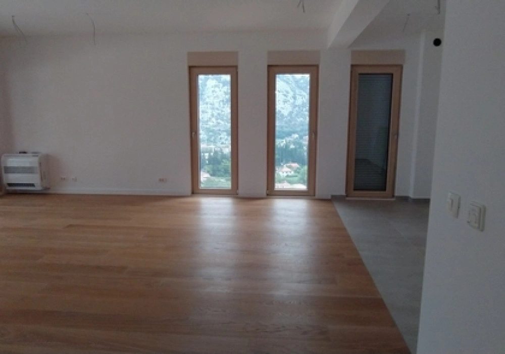 Stan na prodaju 2 собе, 136 m². Kotor. 