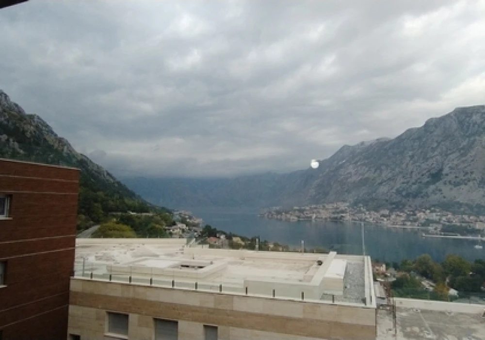 Stan na prodaju 2 собе, 136 m². Kotor. 