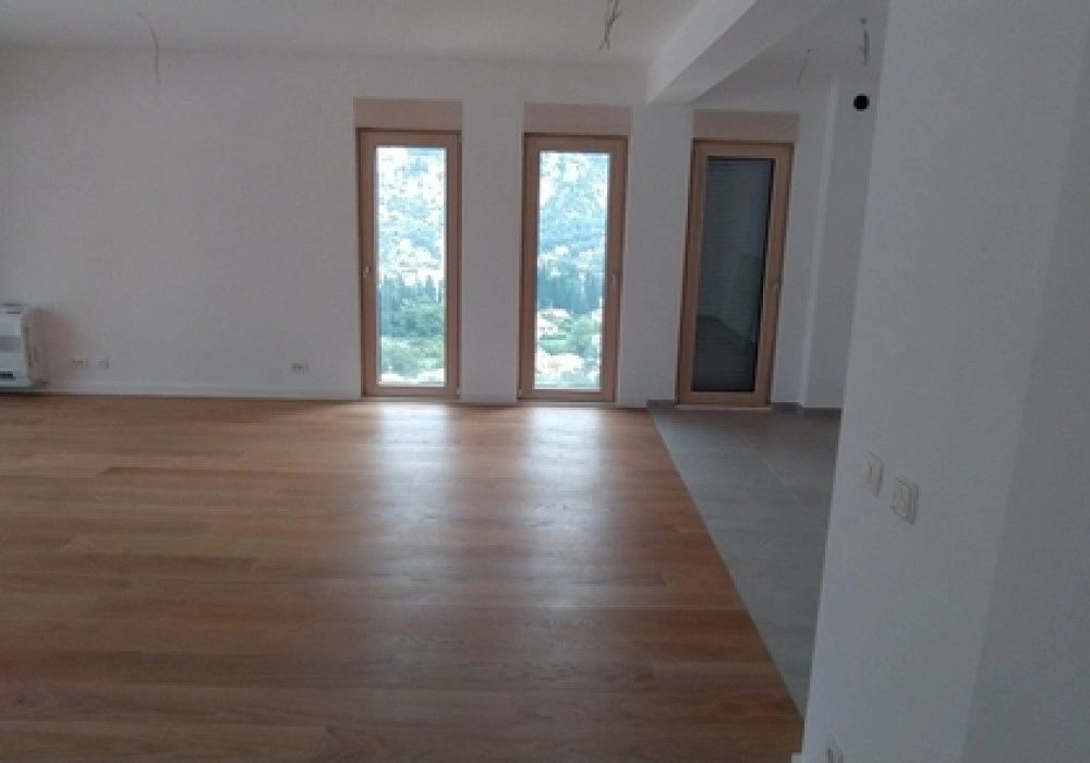 Stan na prodaju 2 собе, 136 m². Kotor. 