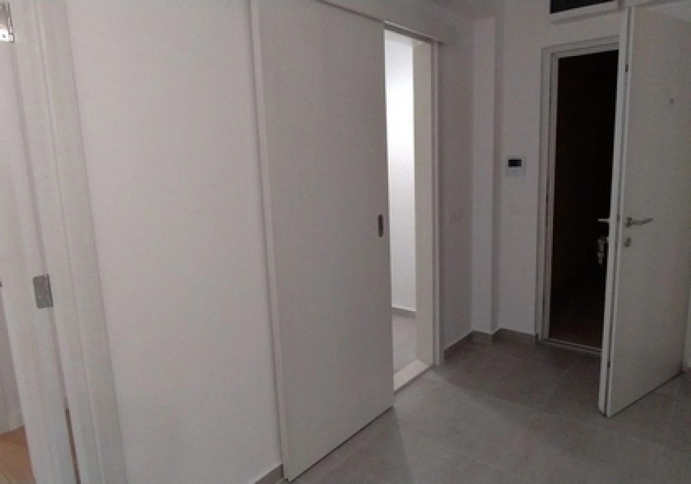 Apartments for sale 2 rooms, 136 m². Kotor. 