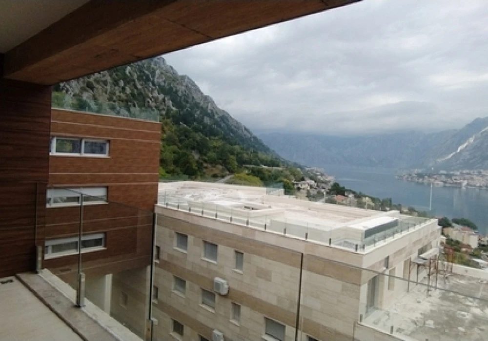 Stan na prodaju 2 собе, 136 m². Kotor. 