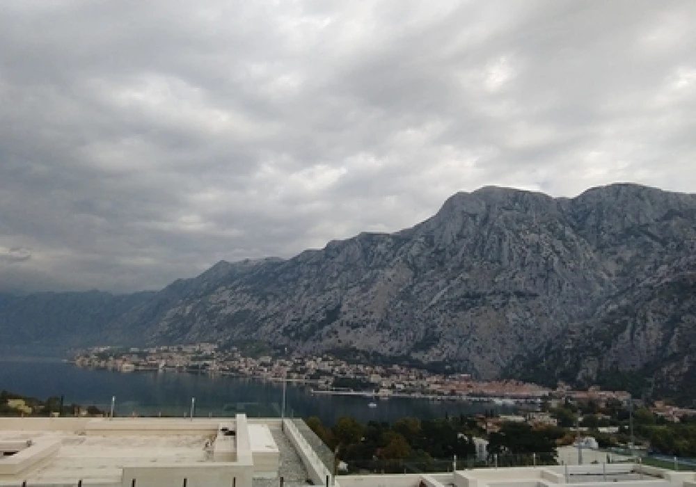 Stan na prodaju 2 собе, 136 m². Kotor. 