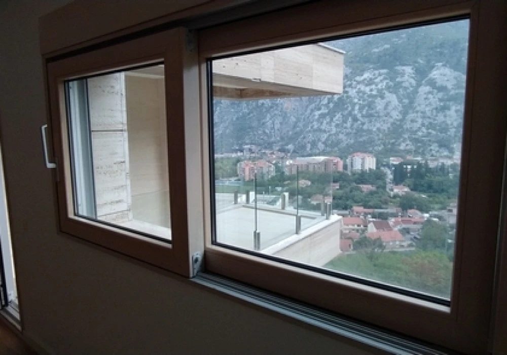 Apartments for sale 2 rooms, 136 m². Kotor. 