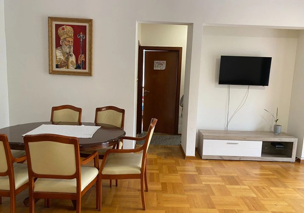 Stan na prodaju 2 собе, 81 m². Becici. 