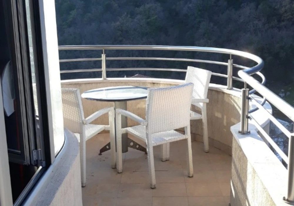 Apartments for sale 2 rooms, 81 m². Becici. 