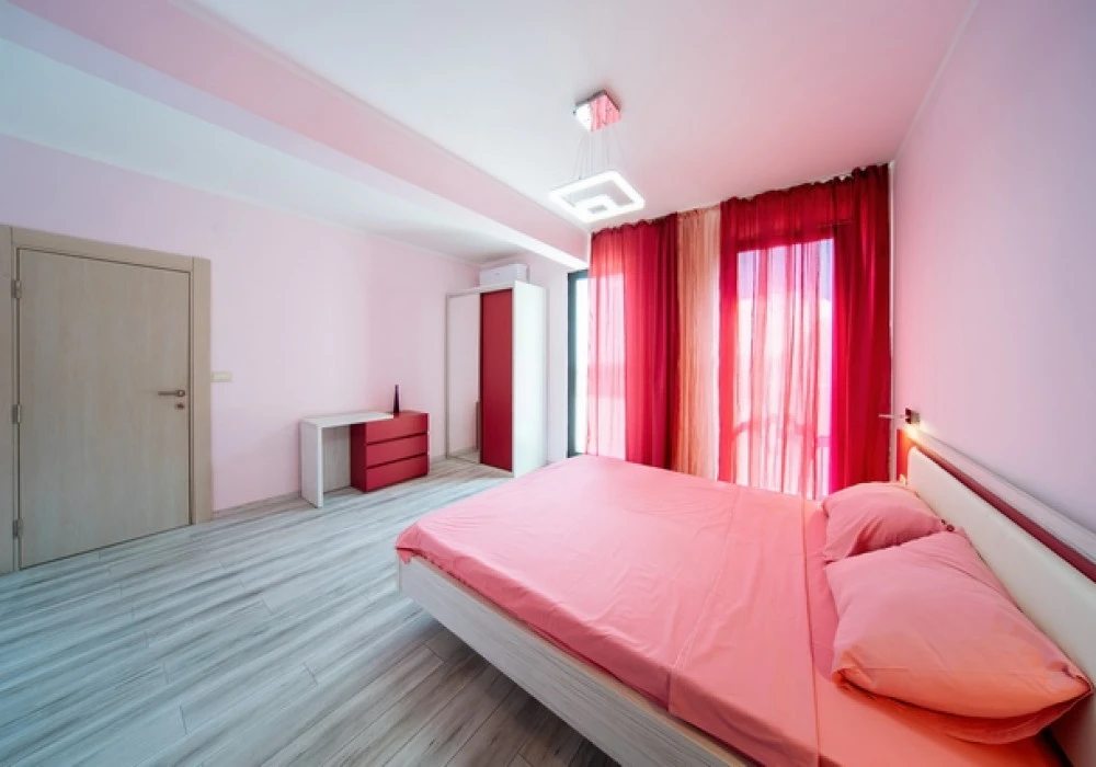 Apartments for sale 3 rooms, 257 m². Budva. 