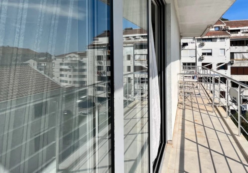 Apartments for sale 40 m². Budva. 