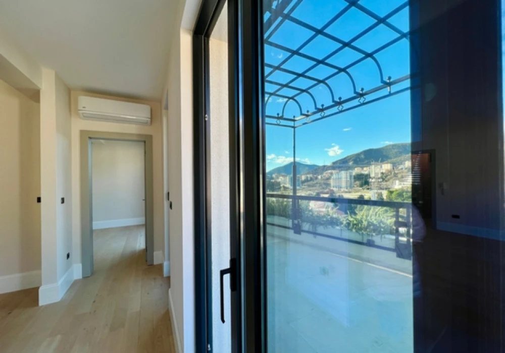 Apartments for sale 77 m². Becici. 