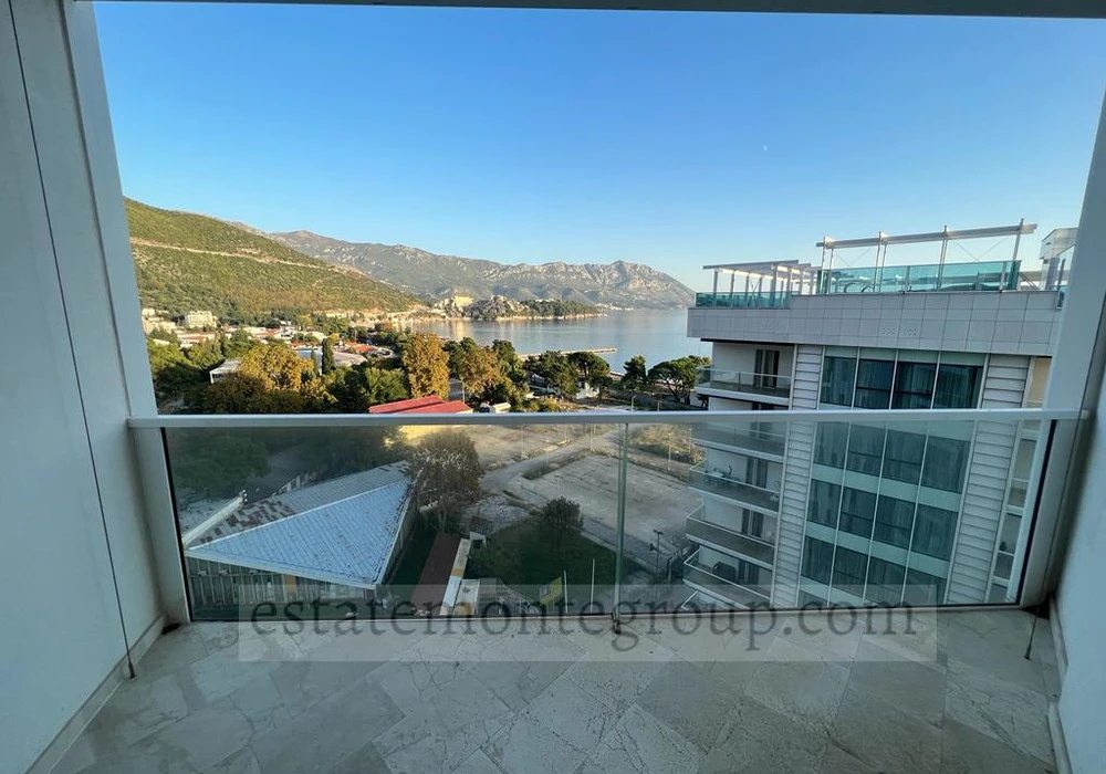 Apartments for sale 2 rooms, 109 m². Budva. 