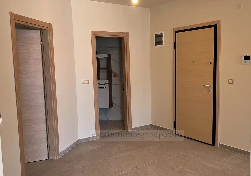 Apartments for sale 74 m². Dobrota. 