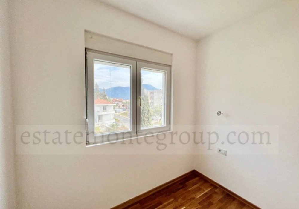 Apartments for sale 2 rooms, 72 m². Herceg Novi. 