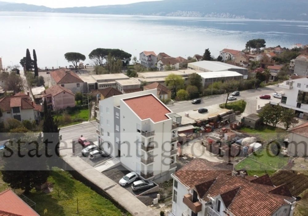 Stan na prodaju 2 собе, 72 m². Herceg Novi. 