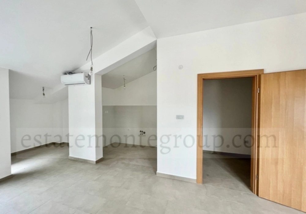 Stan na prodaju 2 собе, 72 m². Herceg Novi. 