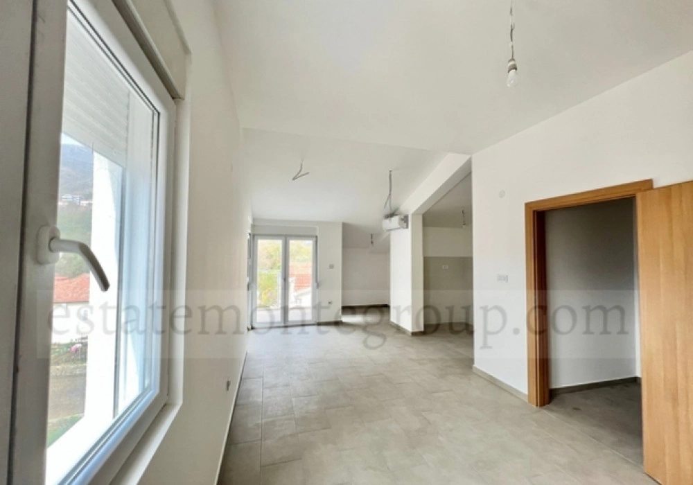 Apartments for sale 2 rooms, 72 m². Herceg Novi. 