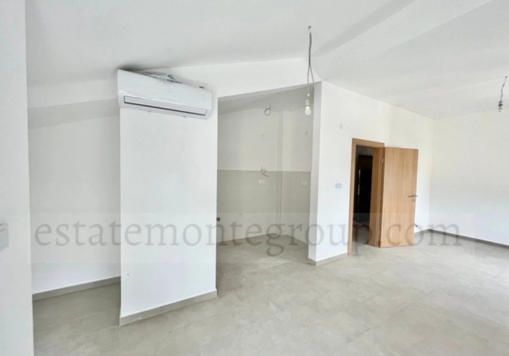 Apartments for sale 2 rooms, 72 m². Herceg Novi. 